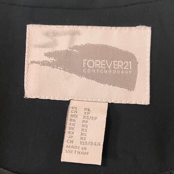 Long blazer with side splits - Picture 7 of 7